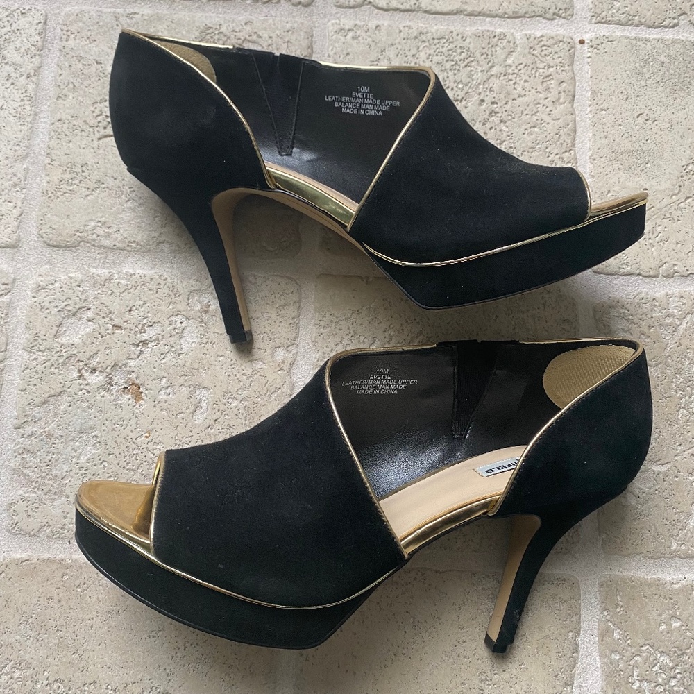 Karl Lagerfeld black and gold evening pumps size 10